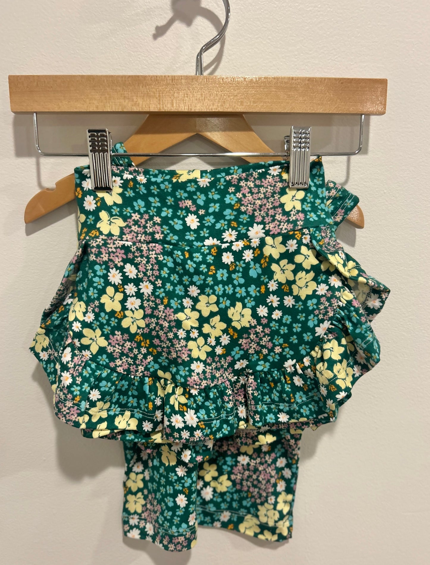 Size 8 Green Floral Summer Ruffle Skort Set