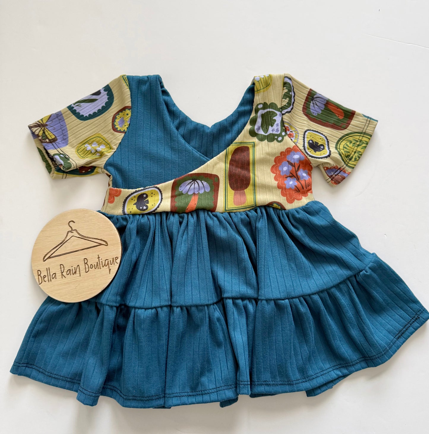 3T Fall Cross-back Tiered Top