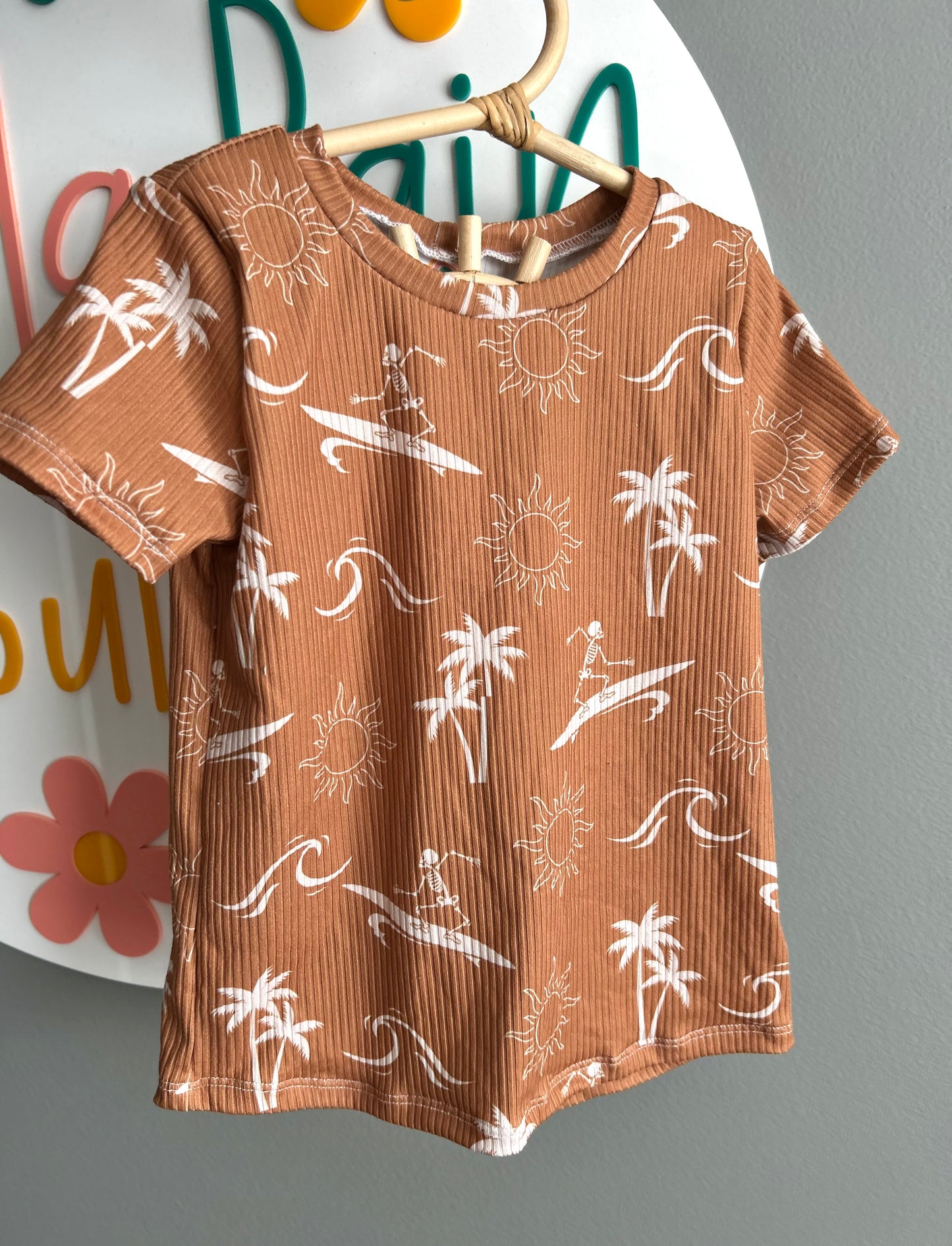 Summer surf tee