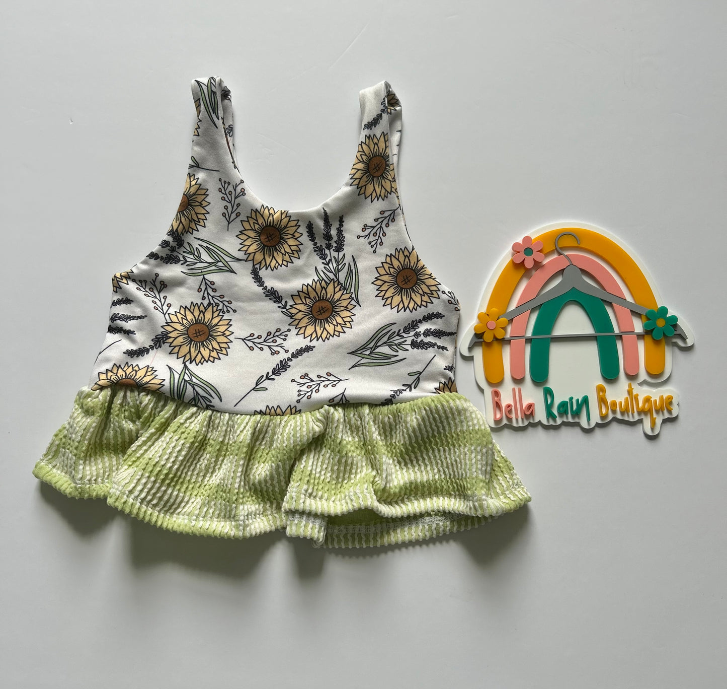2T ruffle peplum