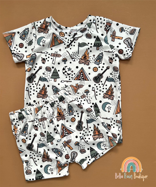 Camping Tee/ShortsNo need to pack up the car and pitch a tent - just throw on our camping tee and shorts for the full camping vibes and fall campfire feels! These boho cool pieces wil