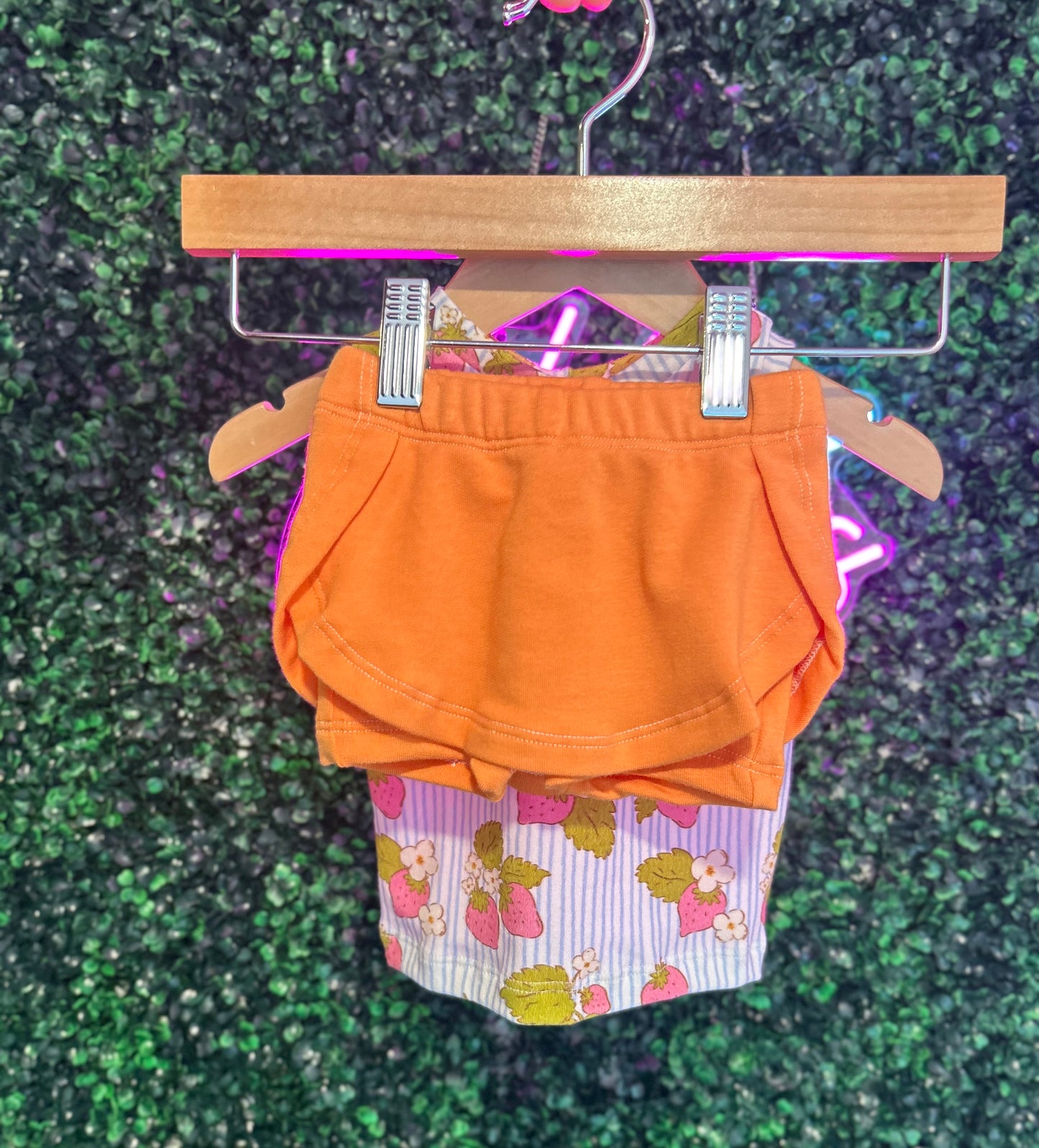 6-9M Organic Cotton Strawberry Tank & Solid Skort