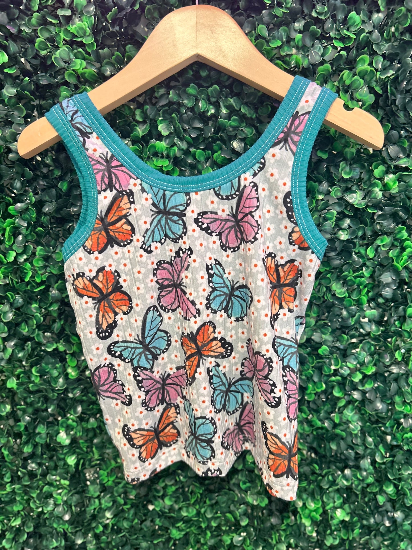 5T Cropped Tank and Biker Shorts Set