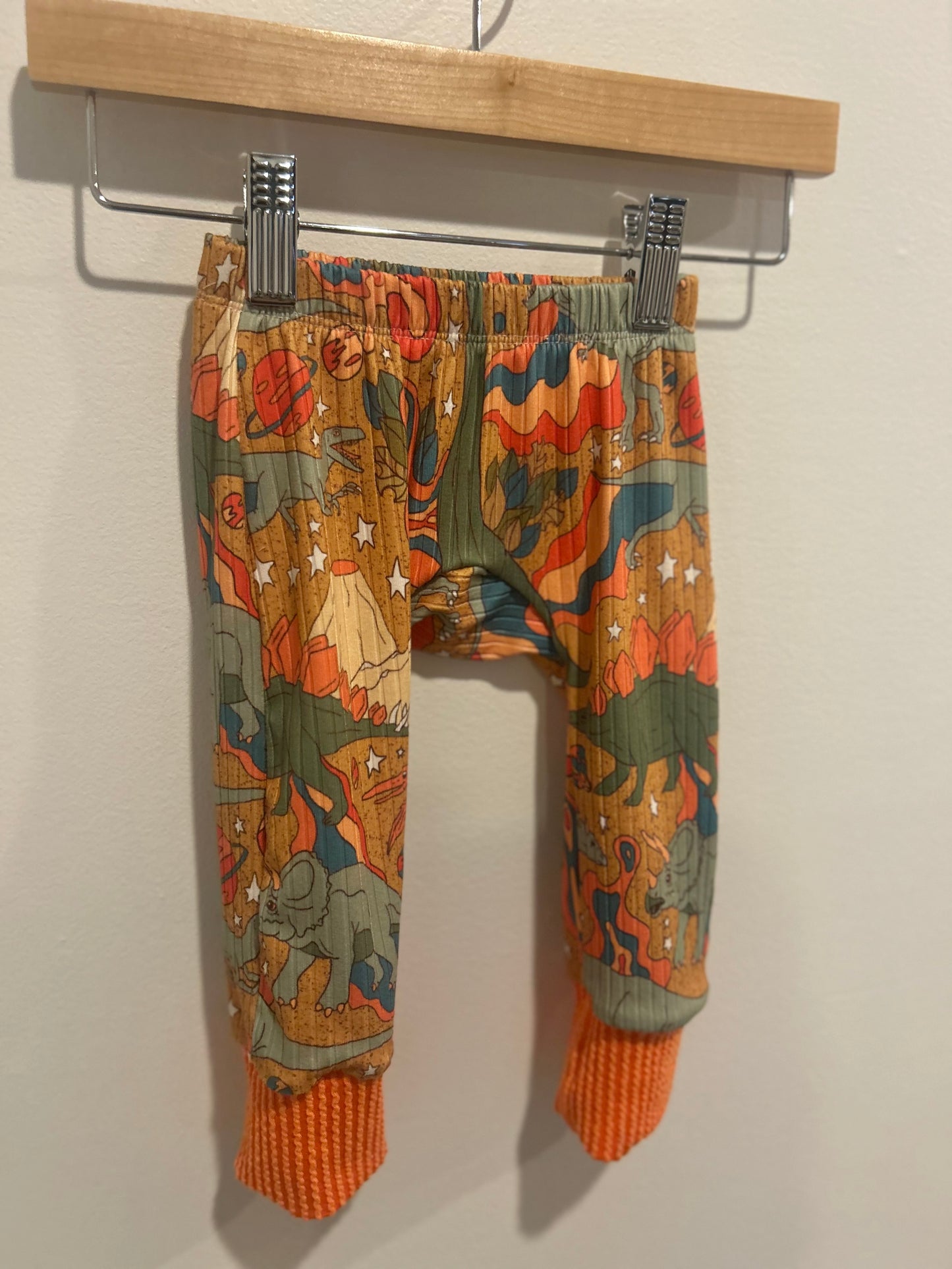 6-12M Retro Dino Joggers