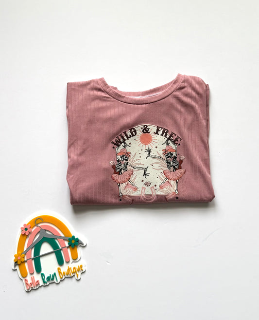 9/10 Wild & free oversized tee