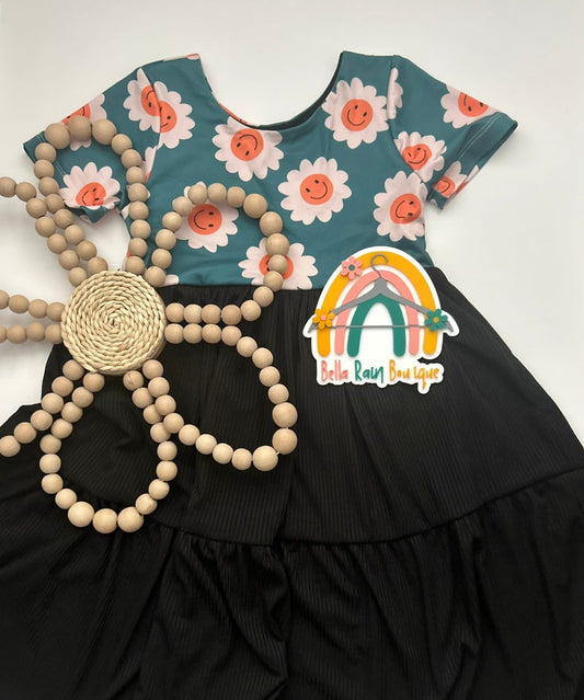 Size 10 Tiered Floral Daisy Dress