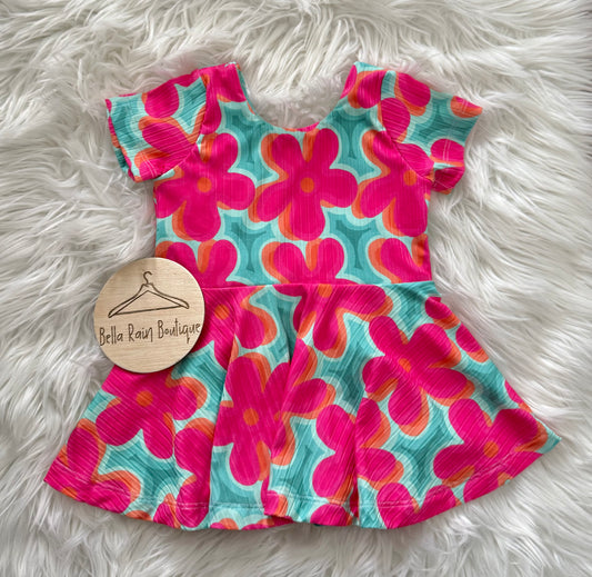 5T Bright Floral Peplum