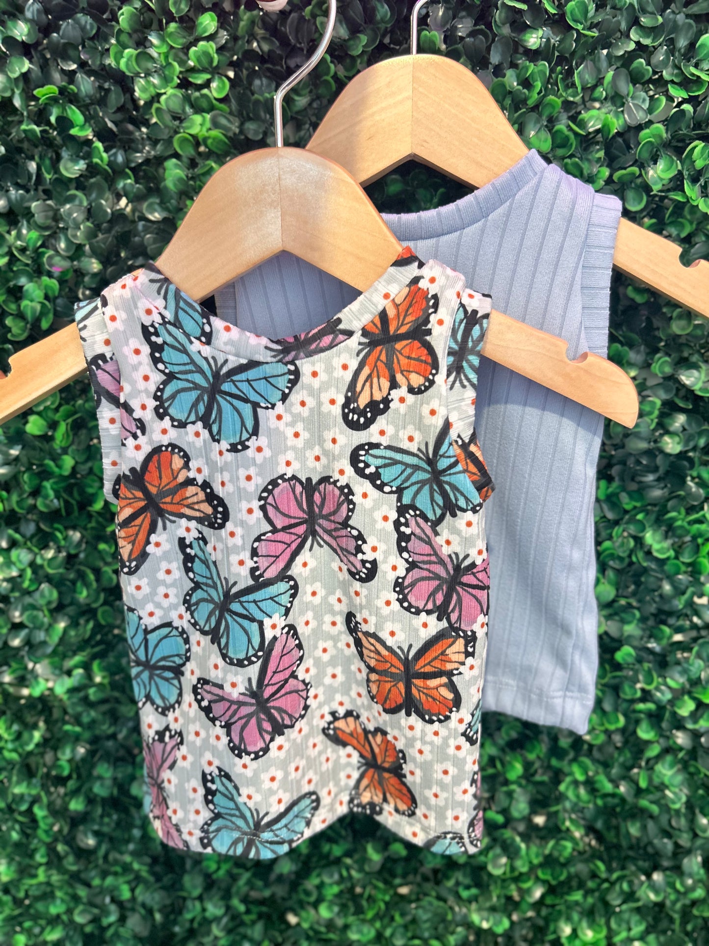 3-6M Solid and Butterfly Tank Bundle