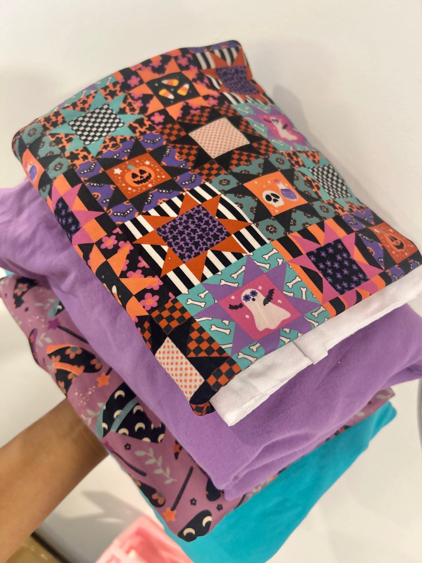 5 Item Girly Halloween Mystery Bundle - NO CODES