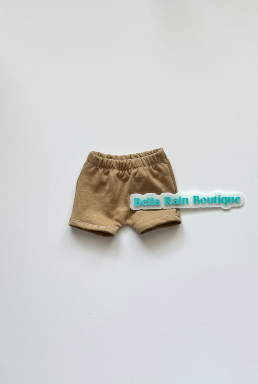 3-6M Tan organic cotton shorts
