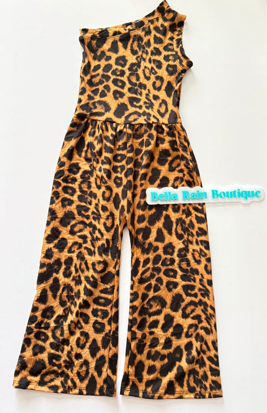3T off shoulder cheetah romper