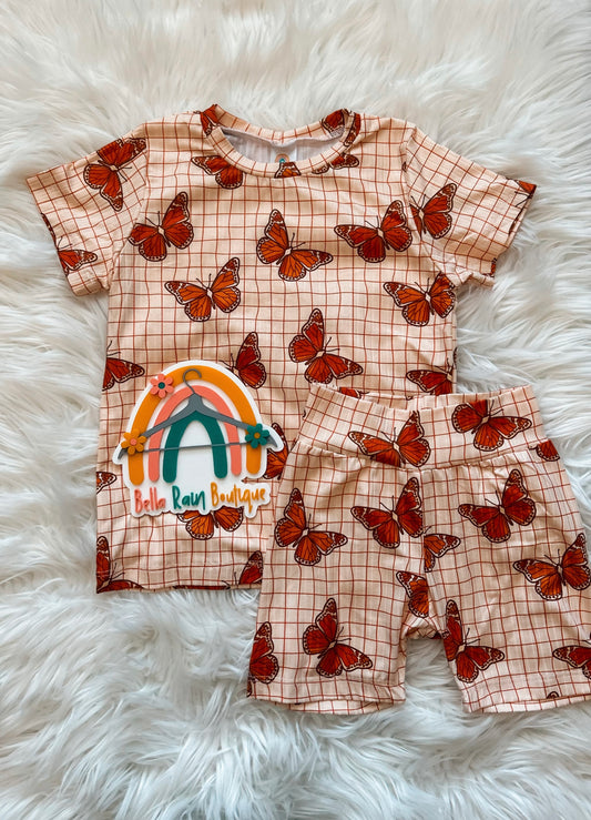 Fall Butterfly Paid Tee and Biker Shorts