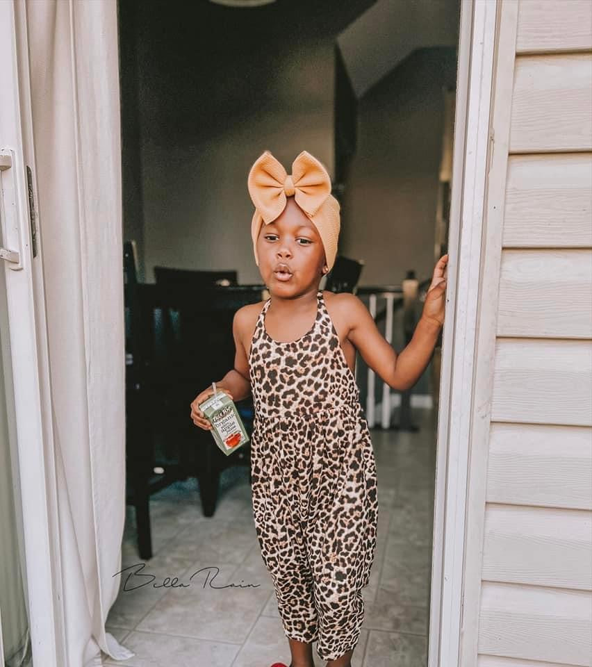 Cute kids rompers for all year around